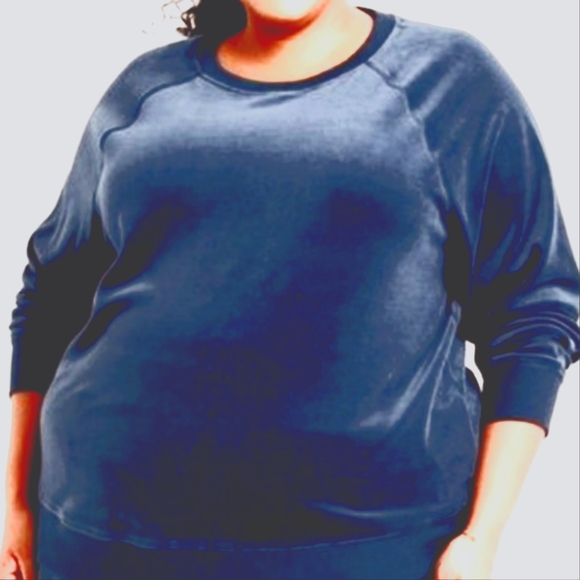 0401~Virgin Wool Back Zipped LIVIA Crew-Neck Top main image 0